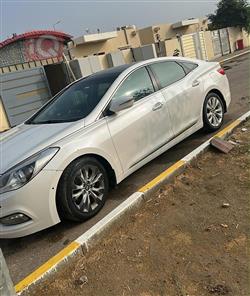 هيونداي أزيرا